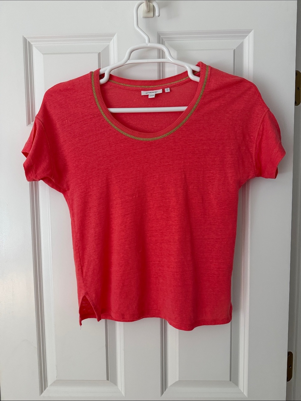 Chico's Coral Short Sleeve Tee with gold Neck Trim/ size 0